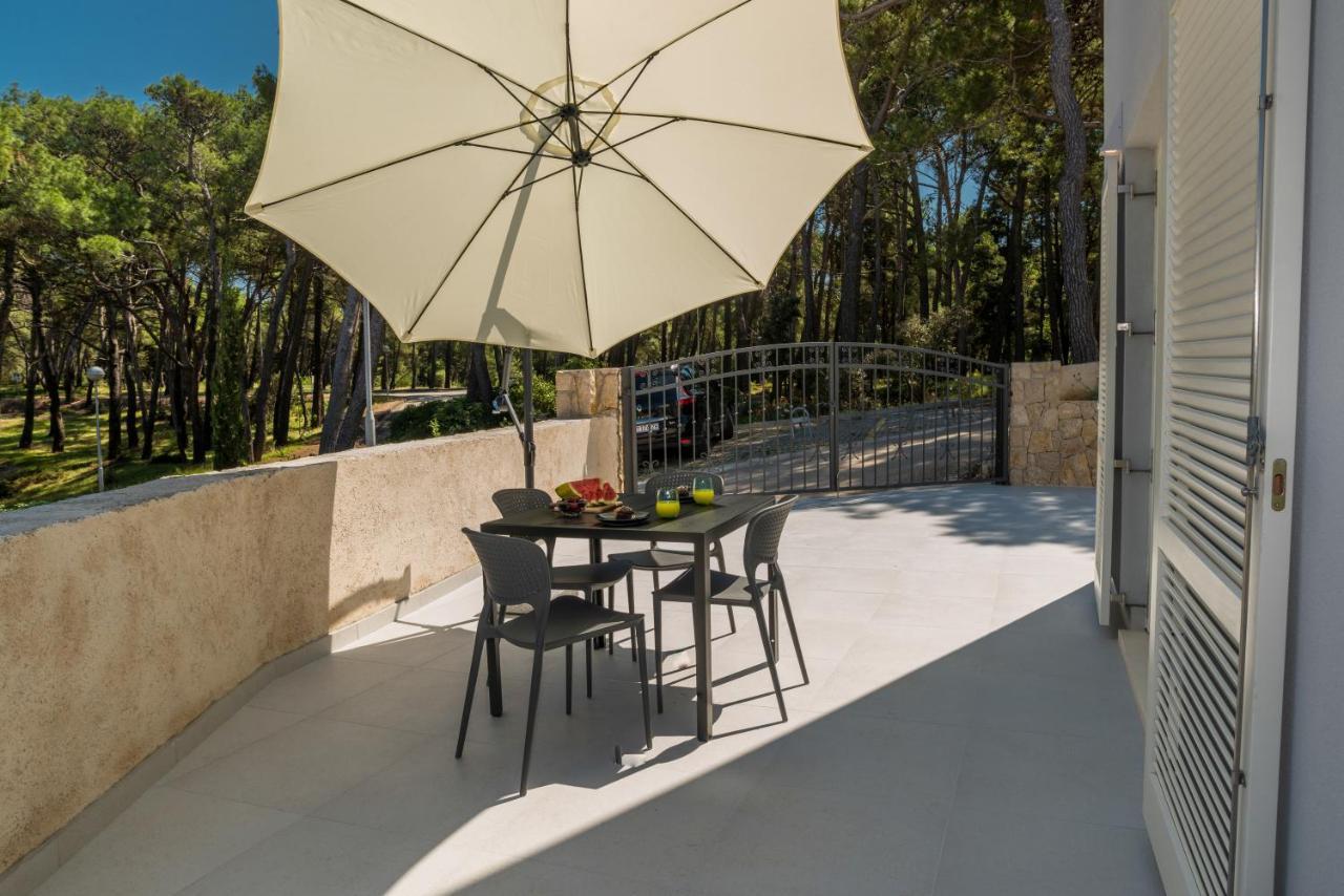 Cikat Bay Residence Mali Losinj Exterior photo